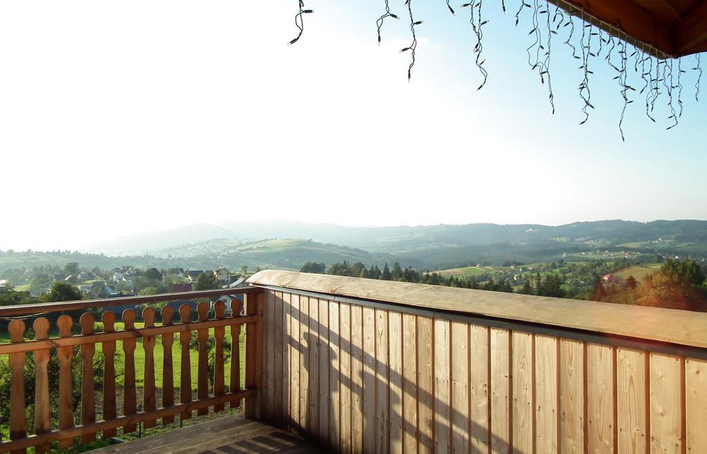Dom Na Rozcesciu Bed and Breakfast Koniaków Rum bild