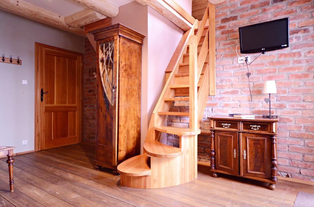 Dom Na Rozcesciu Bed and Breakfast Koniaków Exteriör bild